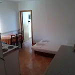 Apartment By The Sea Gradac, Makarska - 13681
