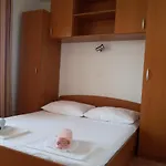 By The Sea Gradac, Makarska - 13681 Apartment Gradac (Split-Dalmatia)