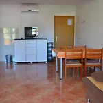 By The Sea Gradac, Makarska - 13681 Apartment