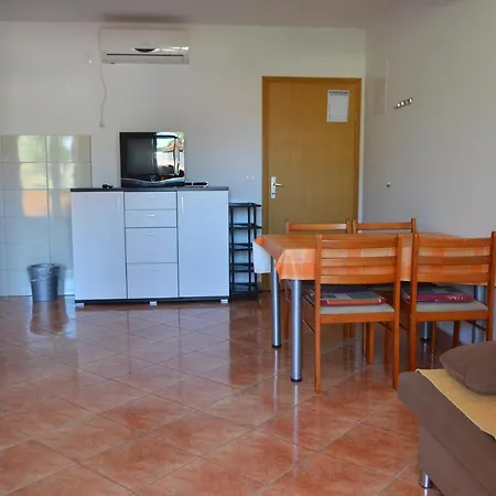 By The Sea Gradac, Makarska - 13681 Apartment
