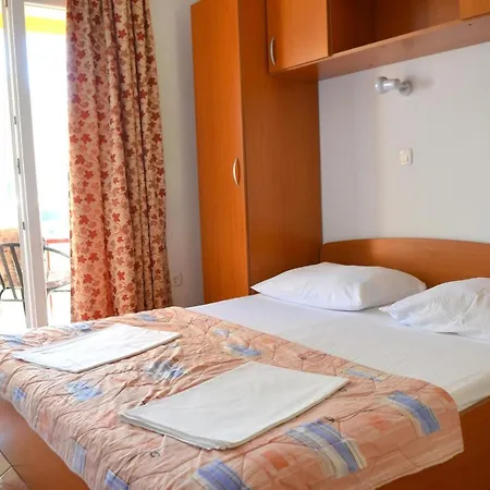 Lägenhet By The Sea Gradac, Makarska - 13681 Gradac (Split-Dalmatia)